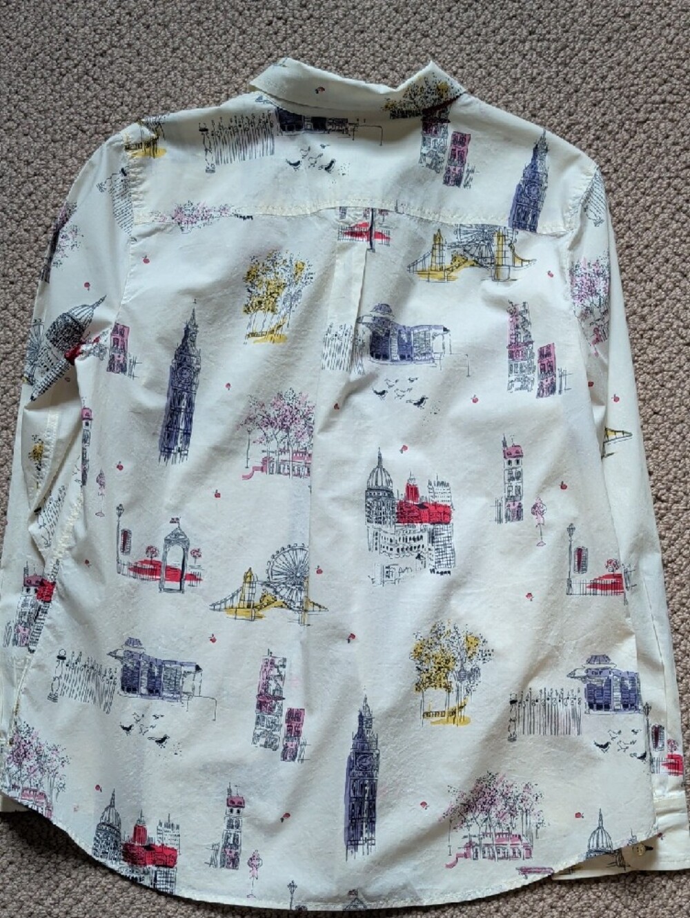Anglophile Cream Cityscape Print Button-Up Shirt Big Ben London Eye Toile - Picture 8 of 15
